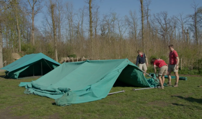 Hoe breek je een seniortent af?