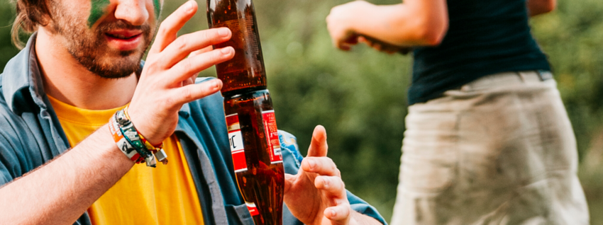 Afbeelding sixpack en brochure A&D