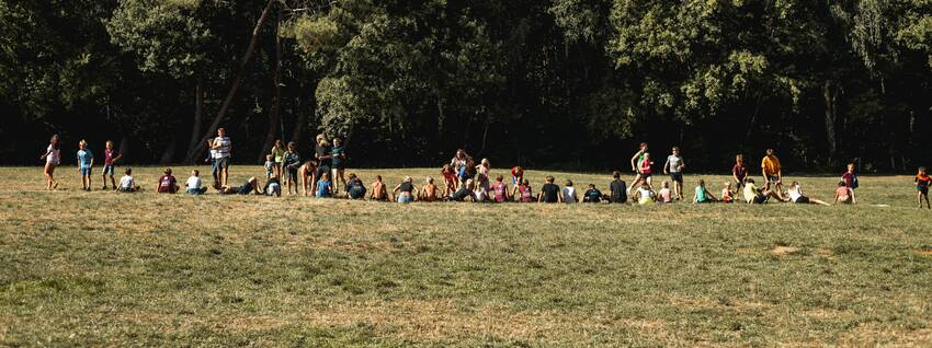 Spelende groep kinderen