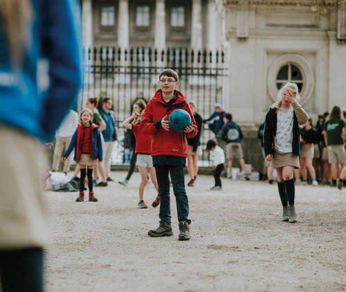 Chirokinderen in Brussel aan het spelen