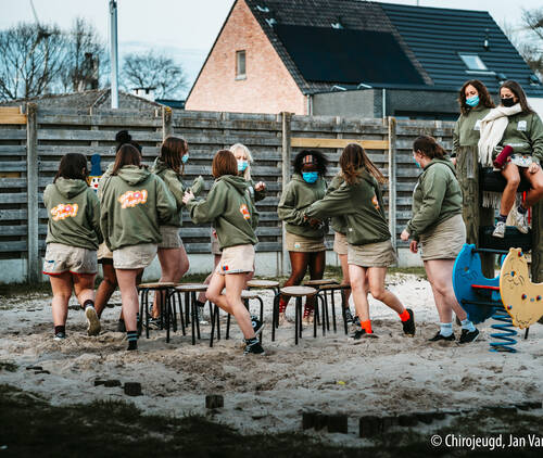 Aspi's die stoelendans spelen
