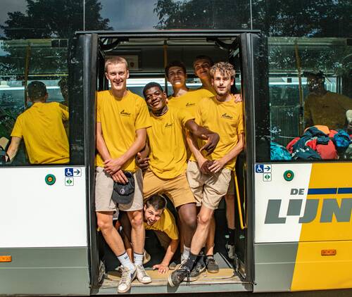 Leiding op de bus